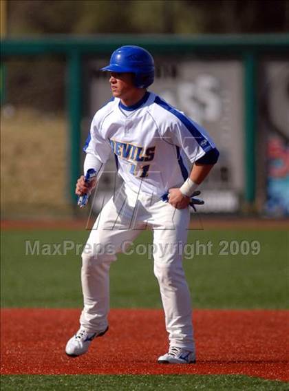 Thumbnail 2 in Warren vs Harrisburg  photogallery.