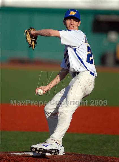 Thumbnail 2 in Warren vs Harrisburg  photogallery.