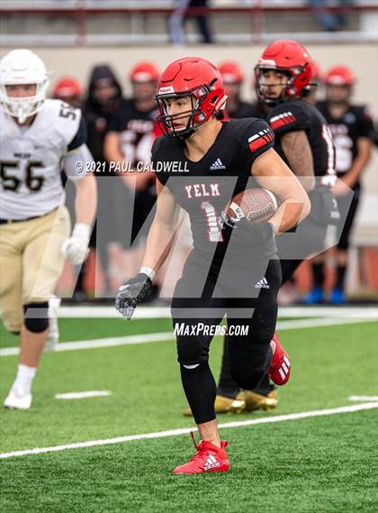 Thumbnail 2 in Mead @ Yelm (WIAA 3A District Playoff) photogallery.