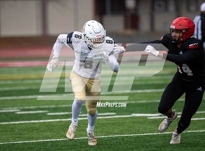 Thumbnail 1 in Mead @ Yelm (WIAA 3A District Playoff) photogallery.