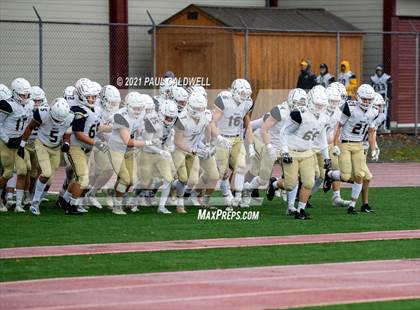 Thumbnail 3 in Mead @ Yelm (WIAA 3A District Playoff) photogallery.
