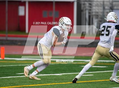 Thumbnail 2 in Mead @ Yelm (WIAA 3A District Playoff) photogallery.