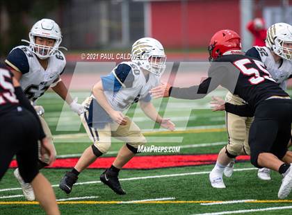 Thumbnail 1 in Mead @ Yelm (WIAA 3A District Playoff) photogallery.