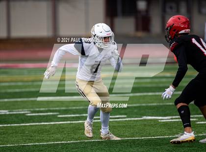Thumbnail 3 in Mead @ Yelm (WIAA 3A District Playoff) photogallery.