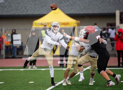 Thumbnail 3 in Mead @ Yelm (WIAA 3A District Playoff) photogallery.