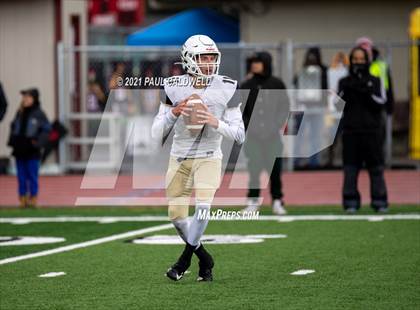 Thumbnail 1 in Mead @ Yelm (WIAA 3A District Playoff) photogallery.