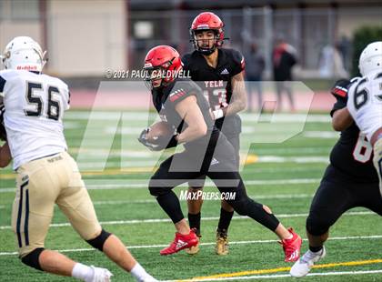 Thumbnail 2 in Mead @ Yelm (WIAA 3A District Playoff) photogallery.