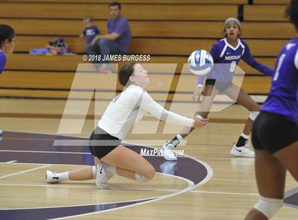 Thumbnail 3 in Girls Prep @ Lipscomb Academy photogallery.