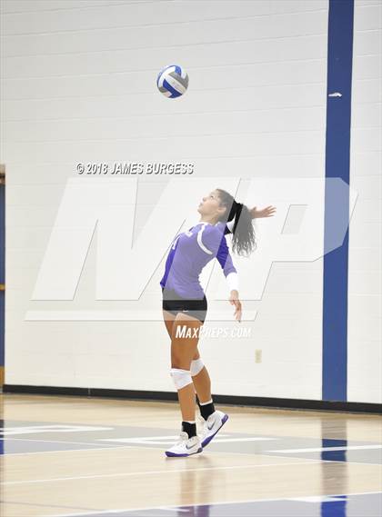 Thumbnail 3 in Girls Prep @ Lipscomb Academy photogallery.