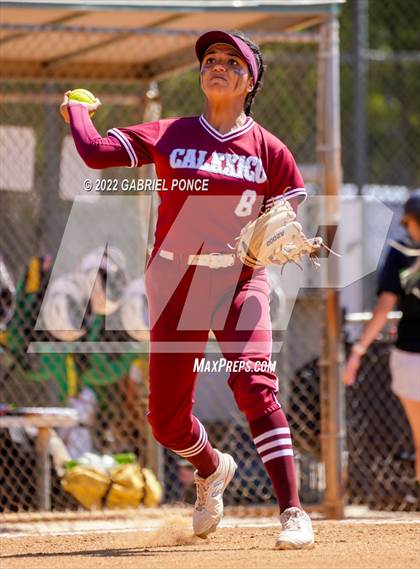 Thumbnail 3 in Calexico vs. Holtville  photogallery.