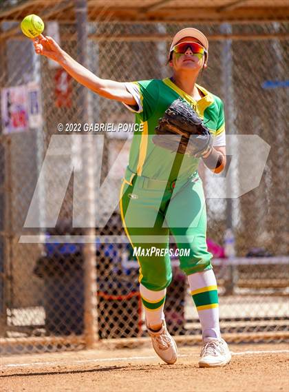 Thumbnail 2 in Calexico vs. Holtville  photogallery.