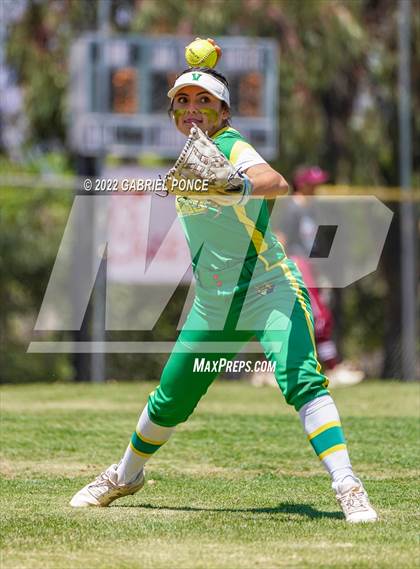 Thumbnail 1 in Calexico vs. Holtville  photogallery.