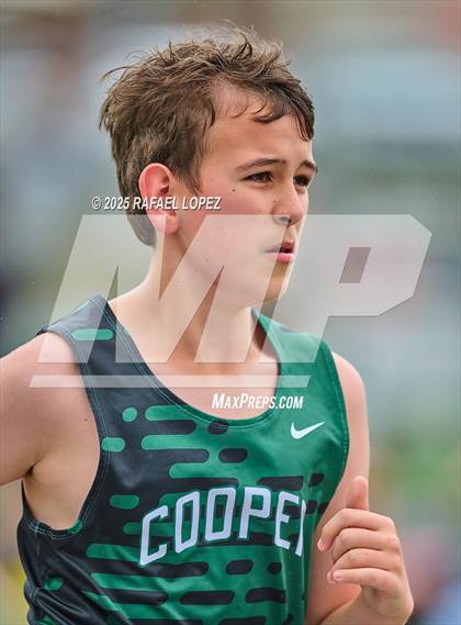 Thumbnail 1 in Cooper Dragon Invitational (1600M) photogallery.