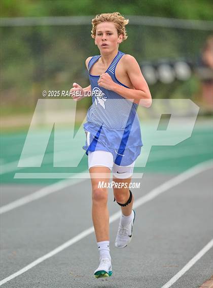 Thumbnail 1 in Cooper Dragon Invitational (1600M) photogallery.