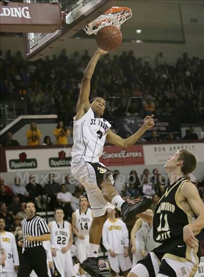 Thumbnail 3 in Archbishop Mitty vs. St. Francis (CIF CCS D2 Final) photogallery.