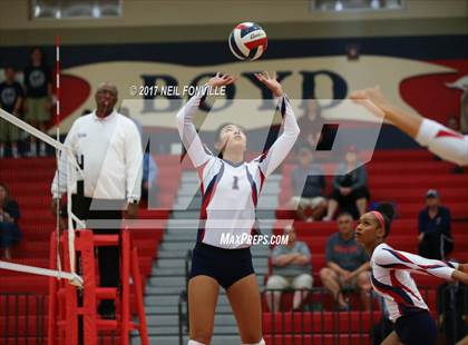 Thumbnail 1 in Allen @ Boyd photogallery.