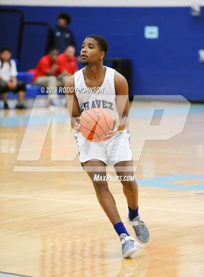 Thumbnail 3 in Fort Bend Austin vs Chavez (McDonald's Texas Invitational) photogallery.