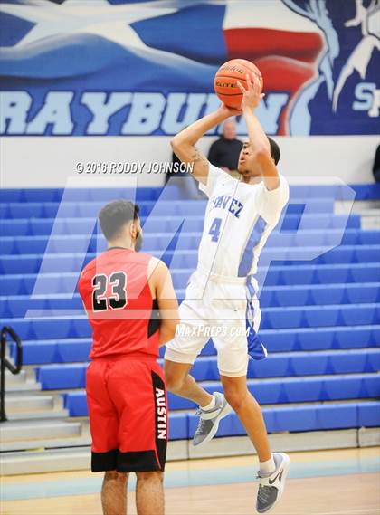 Thumbnail 3 in Fort Bend Austin vs Chavez (McDonald's Texas Invitational) photogallery.
