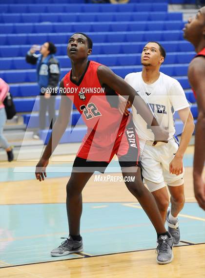 Thumbnail 3 in Fort Bend Austin vs Chavez (McDonald's Texas Invitational) photogallery.