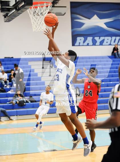 Thumbnail 1 in Fort Bend Austin vs Chavez (McDonald's Texas Invitational) photogallery.