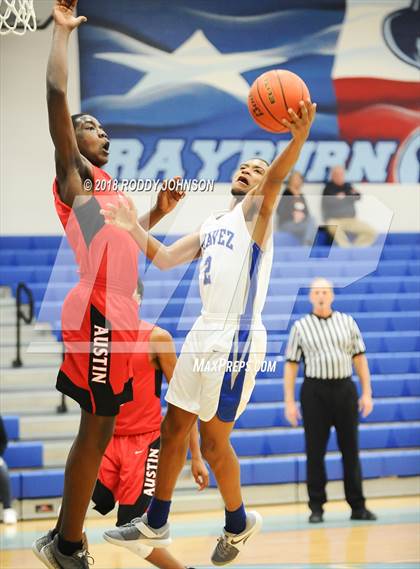 Thumbnail 3 in Fort Bend Austin vs Chavez (McDonald's Texas Invitational) photogallery.