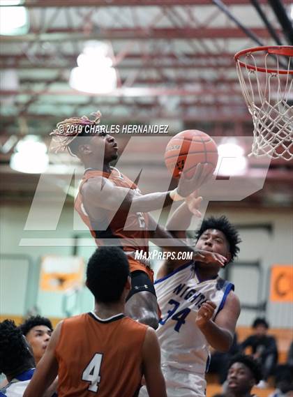 Thumbnail 1 in Fort Bend Elkins vs. Dobie (McDonald's Texas Invitational) photogallery.