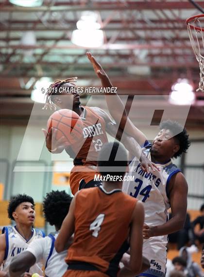 Thumbnail 2 in Fort Bend Elkins vs. Dobie (McDonald's Texas Invitational) photogallery.
