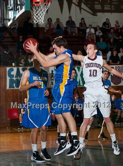 Thumbnail 3 in Del Campo vs. Woodcreek (Kendall Arnett) photogallery.