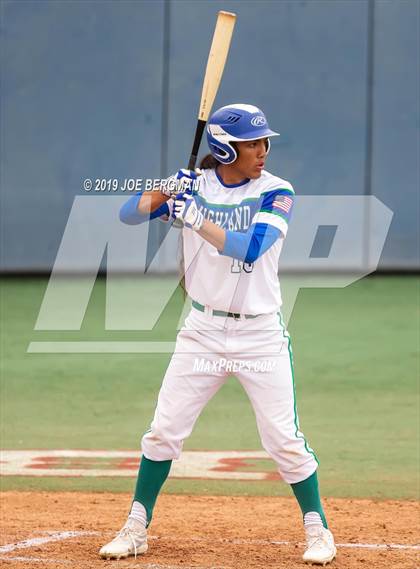 Thumbnail 1 in Atascadero vs. Highland (CIF CS D3 Final) photogallery.
