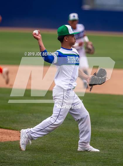 Thumbnail 3 in Atascadero vs. Highland (CIF CS D3 Final) photogallery.