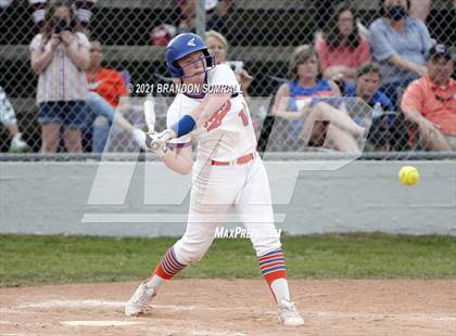 Thumbnail 1 in Chilton County vs Jemison (Chilton County Tournament) photogallery.