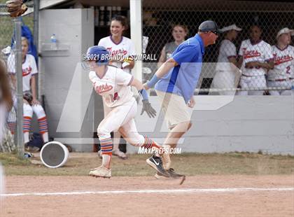 Thumbnail 1 in Chilton County vs Jemison (Chilton County Tournament) photogallery.