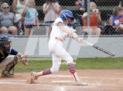 Thumbnail 2 in Chilton County vs Jemison (Chilton County Tournament) photogallery.