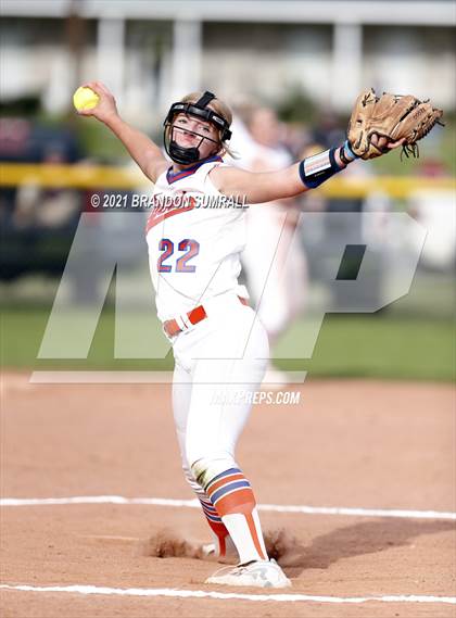 Thumbnail 3 in Chilton County vs Jemison (Chilton County Tournament) photogallery.