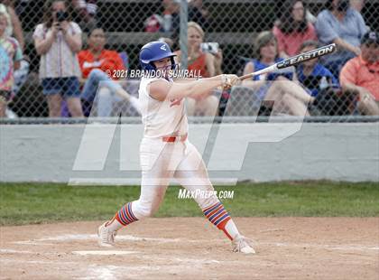 Thumbnail 3 in Chilton County vs Jemison (Chilton County Tournament) photogallery.