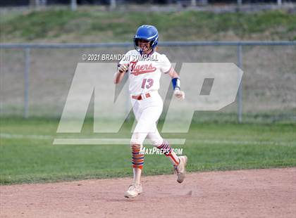 Thumbnail 1 in Chilton County vs Jemison (Chilton County Tournament) photogallery.