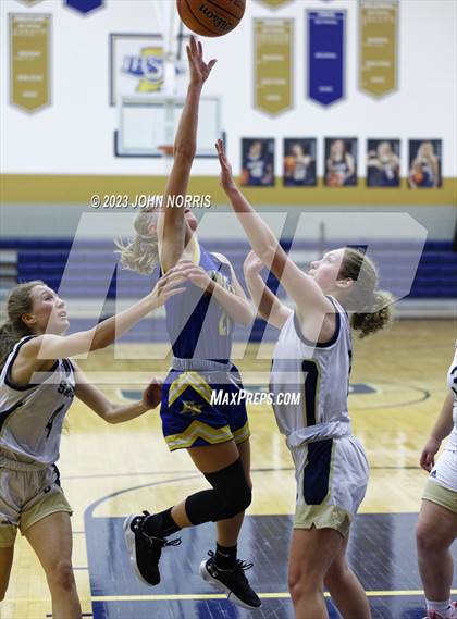 Thumbnail 3 in East Noble @ Fort Wayne Bishop Dwenger photogallery.