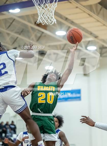 Thumbnail 2 in Great Bridge vs. Deep Creek photogallery.