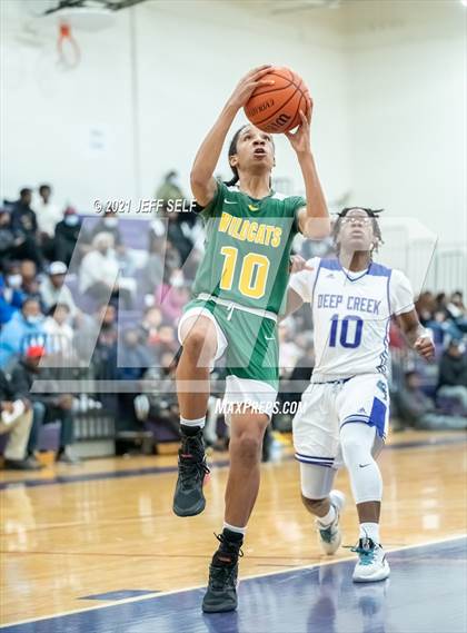 Thumbnail 3 in Great Bridge vs. Deep Creek photogallery.
