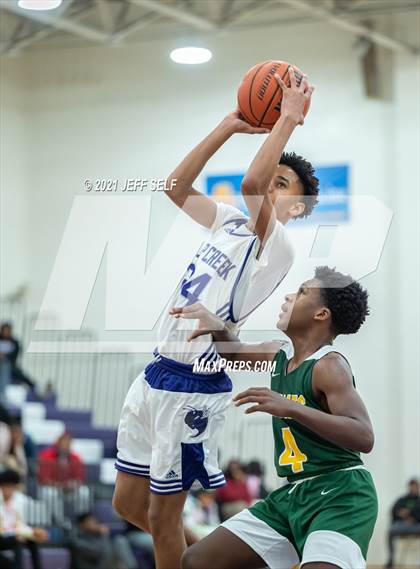 Thumbnail 2 in Great Bridge vs. Deep Creek photogallery.