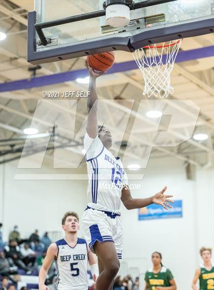 Thumbnail 3 in Great Bridge vs. Deep Creek photogallery.