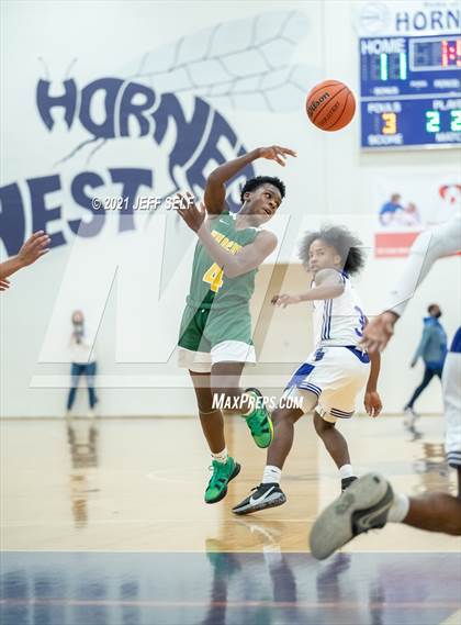 Thumbnail 1 in Great Bridge vs. Deep Creek photogallery.