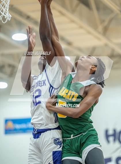 Thumbnail 1 in Great Bridge vs. Deep Creek photogallery.