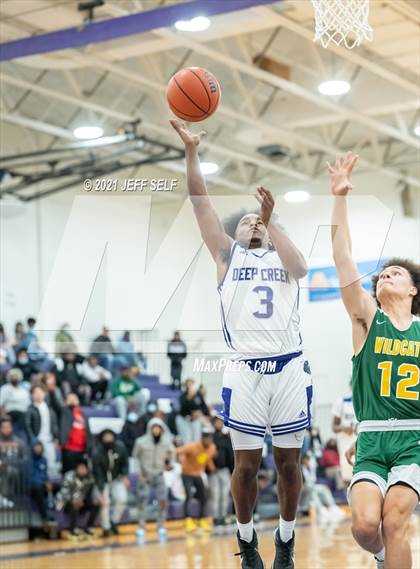Thumbnail 1 in Great Bridge vs. Deep Creek photogallery.