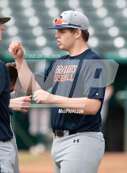Thumbnail 2 in Reagan [Ronald] vs Brandeis (Scrimmage) photogallery.