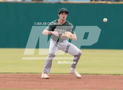Thumbnail 2 in Reagan [Ronald] vs Brandeis (Scrimmage) photogallery.