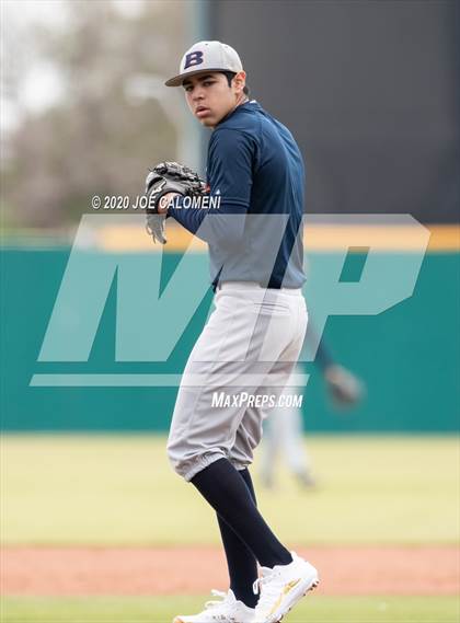 Thumbnail 2 in Reagan [Ronald] vs Brandeis (Scrimmage) photogallery.