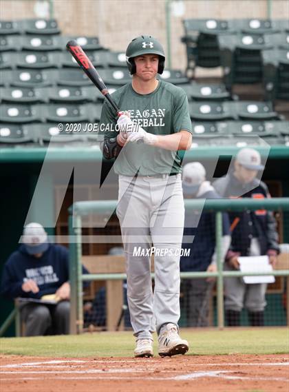 Thumbnail 3 in Reagan [Ronald] vs Brandeis (Scrimmage) photogallery.