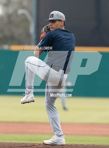 Thumbnail 3 in Reagan [Ronald] vs Brandeis (Scrimmage) photogallery.