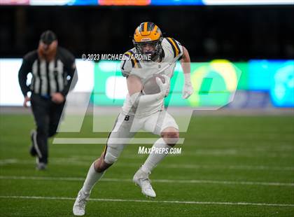 Thumbnail 2 in Bellevue vs Yelm (WIAA 3A Final) photogallery.